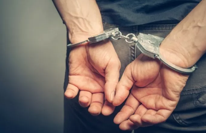 Κορωνοϊός: 233 συλλήψεις ανά την Ελλάδα για παραβίαση των μέτρων