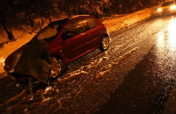 Σε κατάσταση έκτακτης ανάγκης περιοχές σε Μάνδρα και Καρύστο μετά τη Ζηνοβία