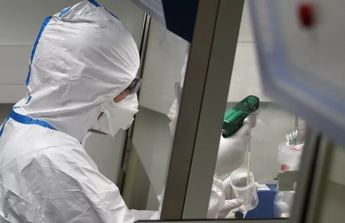 Γαλλία: Χωρίς lockdown και εμβόλια οι θάνατοι από κορωνοϊό θα ήταν υπερδιπλάσιοι