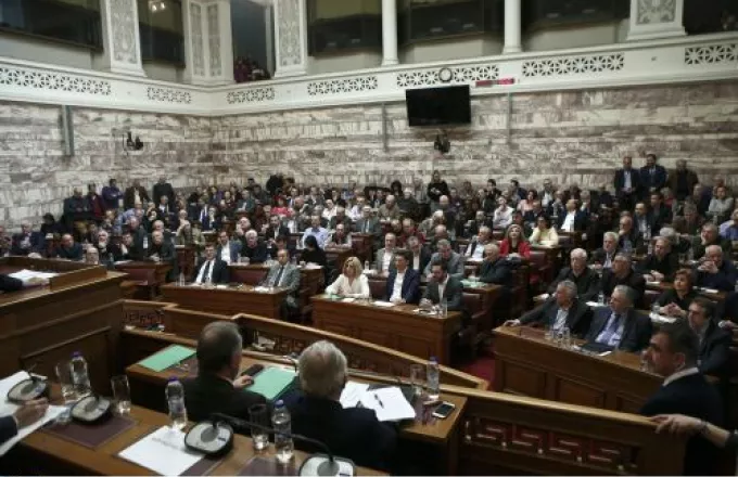Διαψεύδεται κατηγορηματικά κρούσμα κορωνοϊου στη Βουλή