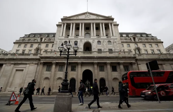 Επέκταση ποσοτικής χαλάρωσης από την Τράπεζα της Αγγλίας λόγω lockdown