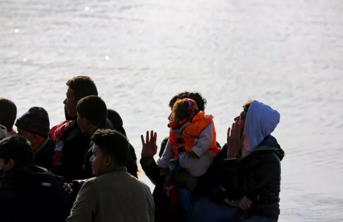 Τουλάχιστον 58 μετανάστες και πρόσφυγες στα νησιά το τελευταίο 24ωρο