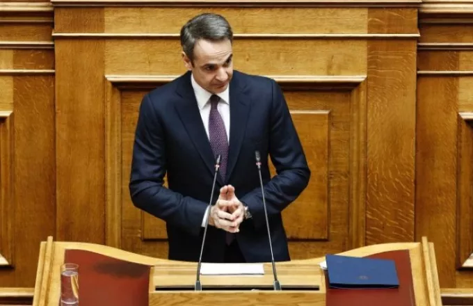 Μητσοτάκης στη Βουλή: Καθοριστικός ο Απρίλιος- Αν χαλαρώσουμε θα το πληρώσουμε