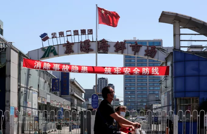 Σε lockdown εκατομμύρια Κινέζοι λόγω κορωνοϊού - Ετοιμάζονται για μαζικές εισαγωγές τα νοσοκομεία