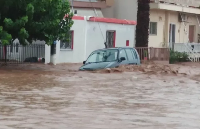Εύβοια: Χωρίς παράβολο οι άδειες οδήγησης που χάθηκαν στις πλημμύρες- Πώς θα γίνουν οι αιτήσεις