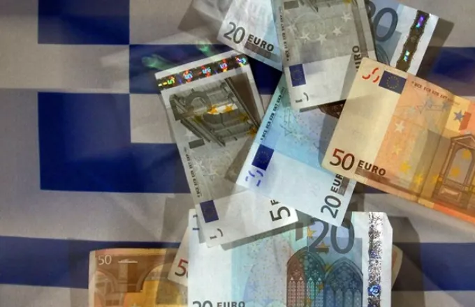 ΟΟΣΑ: Πόσο μειώθηκε η φορολογική επιβάρυνση των μισθών στην Ελλάδα το 2020