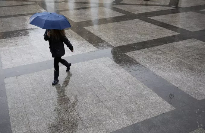 Βροχερός ο καιρός αύριο στην Αττική και σε πολλές περιοχές της χώρας