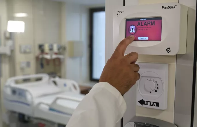 Κορωνοϊός - ΗΠΑ: "Μαύρο ρεκόρ" - σχεδόν 59.000 νοσηλευόμενοι στα νοσοκομεία