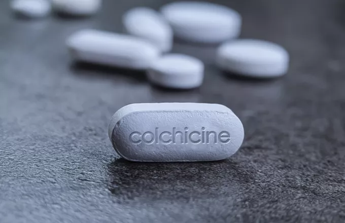 Μόσιαλος για κολχικίνη: Δεν μειώνει τη θνητότητα στους νοσοκομειακούς ασθενείς