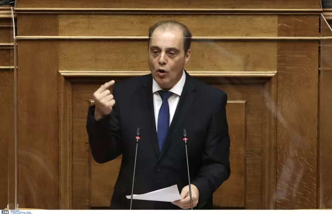 Βελόπουλος: Είστε η κυβέρνηση των λαθών- Ένστικτο επιβίωσης η πρόταση μομφής του ΣΥΡΙΖΑ 