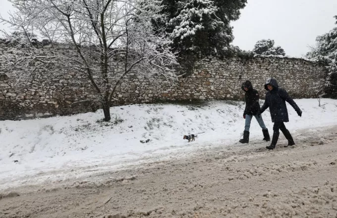 Έκτακτο δελτίο ΕΜΥ: Έρχονται χιόνια - «Βουτιά» έως και 18 βαθμών στη θερμοκρασία