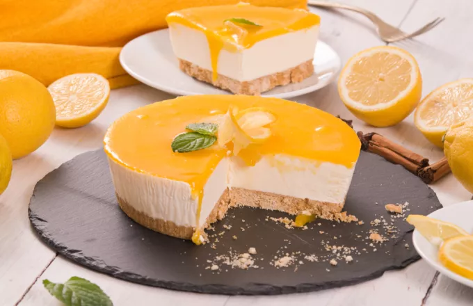 Μια διαφορετική πρόταση: Cheesecake με μαρμελάδα λεμόνι 