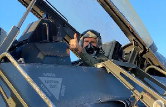 «Ηνίοχος 2021»: Η πτήση του Τζέφρι Πάιατ με F-16 και το μήνυμα του για Ελλάδα και ΗΠΑ