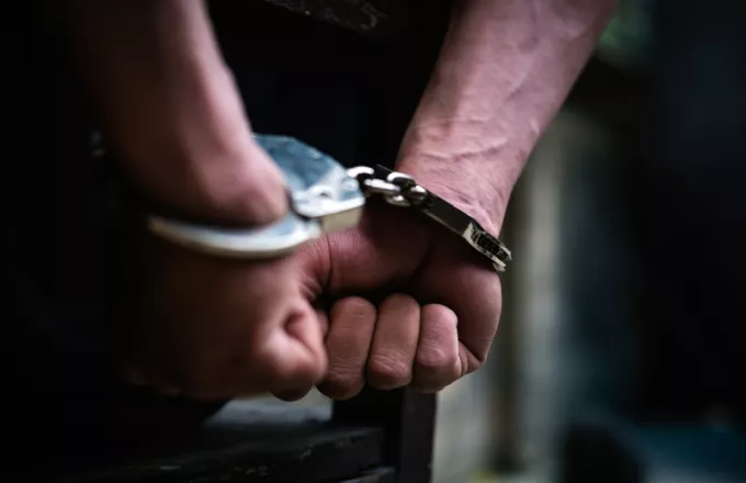 Ανήλικος συνελήφθη στην Άρτα για οπαδική βία
