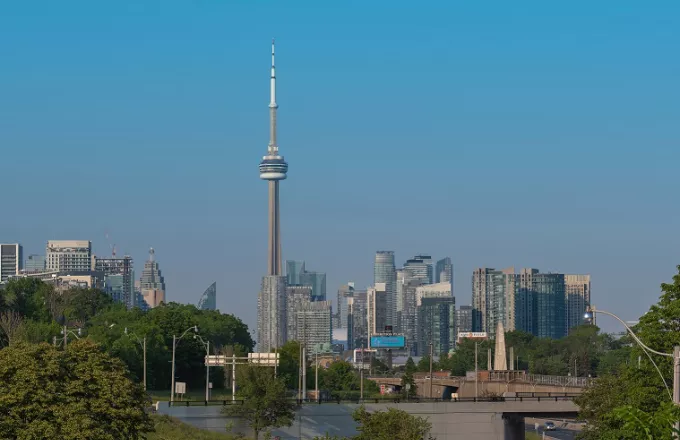 Ο Καναδάς υποχρεώνει σε τεστ για τον κορωνοϊό τους ταξιδιώτες από την Κίνα
