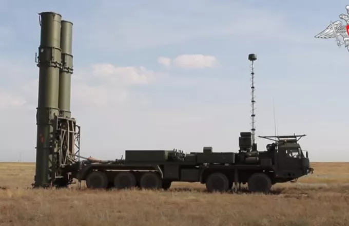 S-500: Αυτό είναι το νέο ρωσικό αντιπυραυλικό σύστημα  - Στα 600 χλμ η ακτίνα δράσης του (vid,pics)