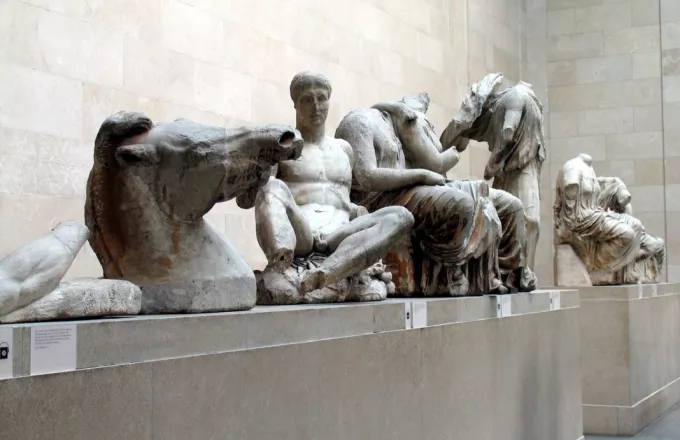 Προκαλεί ξανά το Βρετανικό Μουσείο: Δε θα υπάρξει «μαγική στιγμή» επανένωσης των Γλυπτών του Παρθενώνα