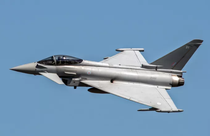 Παναγιωτόπουλος: «Παράθυρο» και για απόκτηση μαχητικών Eurofighter Typhoon; Στοιχεία για το μαχητικό