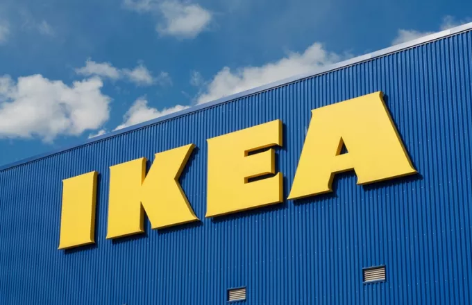 Βρετανία: Η IKEA μειώνει τις αποδοχές ασθενείας για ανεμβολίαστους που μπαίνουν σε καραντίνα