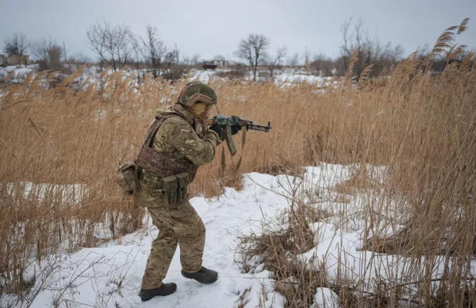 Ουκρανία: Ηγέτης αυτονομιστών του Ντονμπάς προειδοποιεί ότι θα μπορούσε να ξεσπάσει πόλεμος «ανά πάσα στιγμή» 