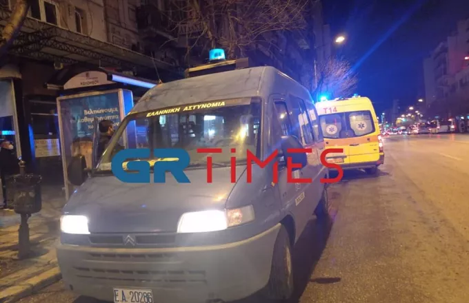 Ληστεία στη Θεσσαλονίκη: Επίθεση με αιχμηρό αντικείμενο σε νεαρό-Δείτε βίντεο και φωτογραφίες