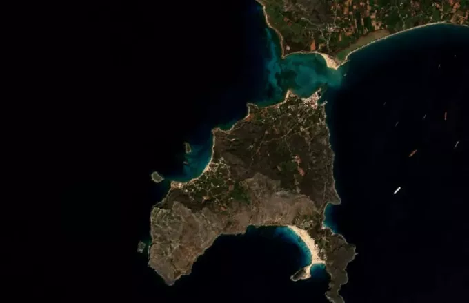 Πώς φαίνεται η παραλία του Σίμου στην Ελαφόνησο από δορυφόρο- Δείτε την εικόνα