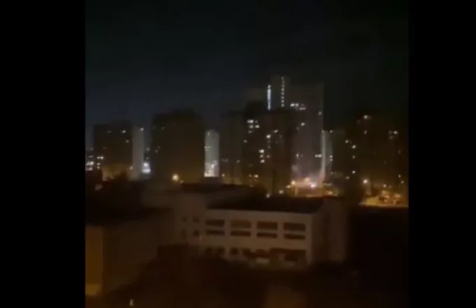 Σειρήνες ηχούν στο Κίεβο-Πληροφορίες ότι επίκειται μαζικός βομβαρδισμός