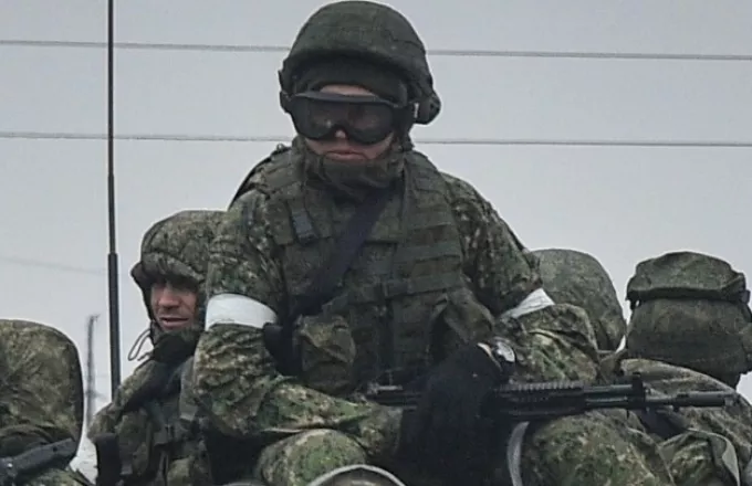 Οι ρωσικές ένοπλες δυνάμεις παραδέχονται τον θάνατο 1.351 στρατιωτών στην Ουκρανία
