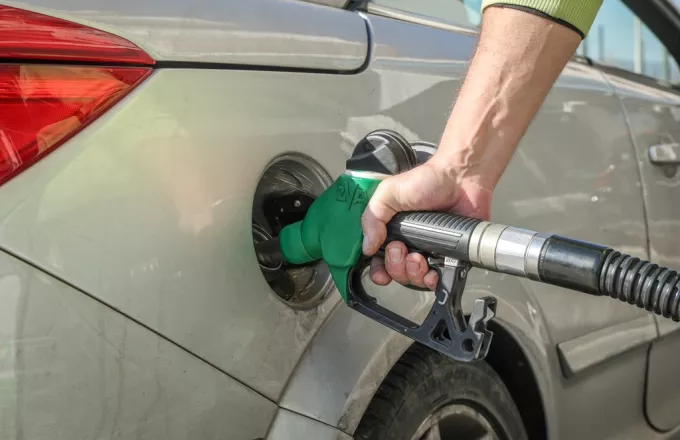 Επιδότηση βενζίνης: Πώς θα λειτουργεί η πλατφόρμα - Ποιοι θα λάβουν επιταγή ακρίβειας