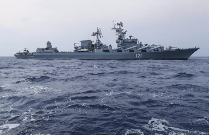 «Μοskva»: Οι γονείς των Ρώσων ναυτικών ζητούν να μάθουν πού είναι τα παιδιά τους