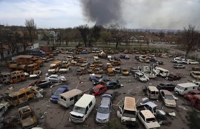 Ουκρανία: Σφυροκοπείται και σήμερα το Αζοφστάλ-«Η κατάπαυση πύρος δεν είναι καλή επιλογή τώρα», λέει η Μόσχα