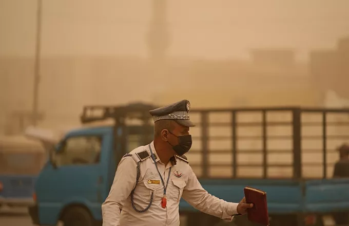 Αμμοθύελλα σαρώνει Ιράκ, Κουβέιτ και Σαουδική Αραβία - Τουλάχιστον 1000 άτομα σε νοσοκομεία με αναπνευστικά προβλήματα - Δείτε βίντεο