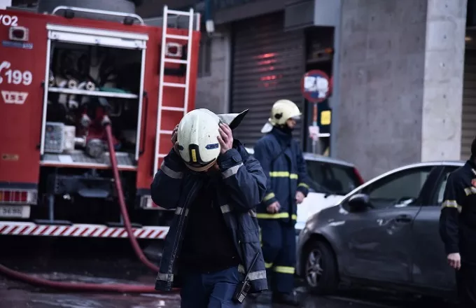 Ένα τραυματίας από φωτιά σε οινοποιείο στη Θεσσαλονίκη