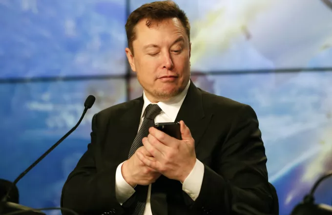 Ο ϊλον Μασκ στέλνει τελεσίγραφο στους εργαζόμενους της Tesla