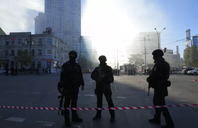 Ποντολιάκ: Να αποπεμφθεί η Ρωσία από τη G20 μετά τις επιθέσεις στο Κίεβο
