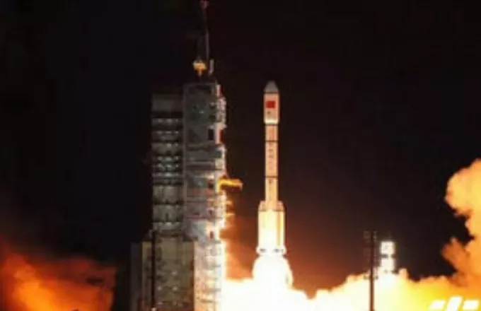Κινέζοι αστροναύτες επιστρέφουν στη Γη με επιτυχία 