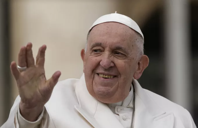 Το Κίεβο χαριστηρίζει ως «φιλορώσο» τον πάπα Φραγκίσκο