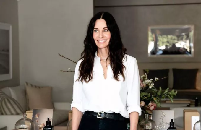 Η Courteney Cox