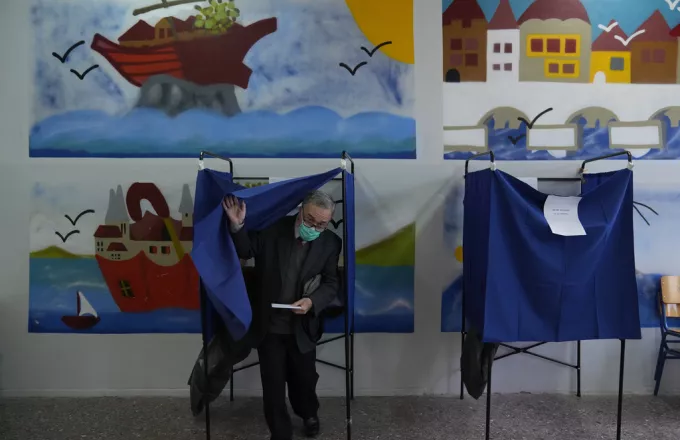 Θεσσαλονίκη: Χωρίς ιδιαίτερα προβλήματα η εκλογική διαδικασία	