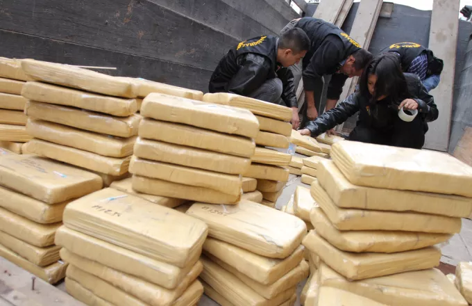 Η ιταλική αστυνομία βρήκε 2,7 τόνους κοκαΐνης