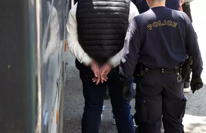arrest_kampanos