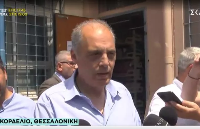 Θεσσαλονίκη: Ψήφισε ο  Κυριάκος Βελόπουλος - Μπήκε σε λάθος εκλογικό κέντρο 