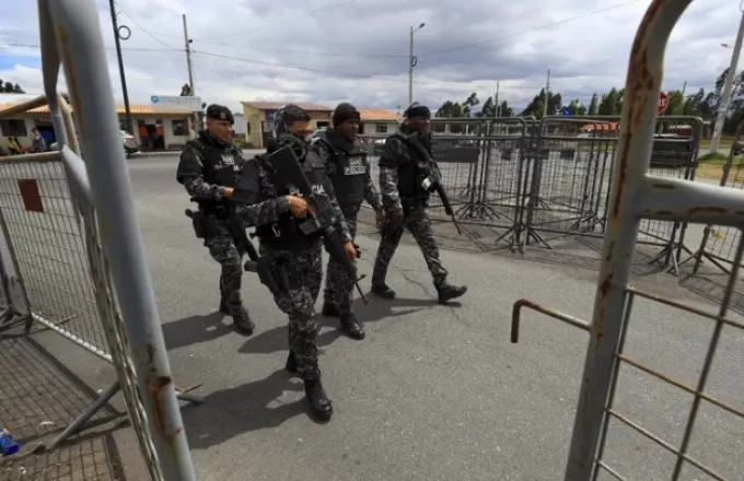 Όμηροι εργαζόμενοι σε φυλακές στον Ισημερινό