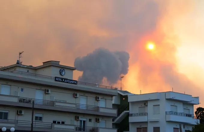 Φωτιά στη Νέα Αγχίαλο