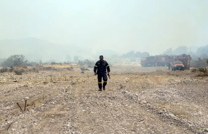 Ενημέρωση για την πυρκαγιά στη Ρόδο ζήτησε η αντεισαγγελέας Εφετών Δωδεκανήσου