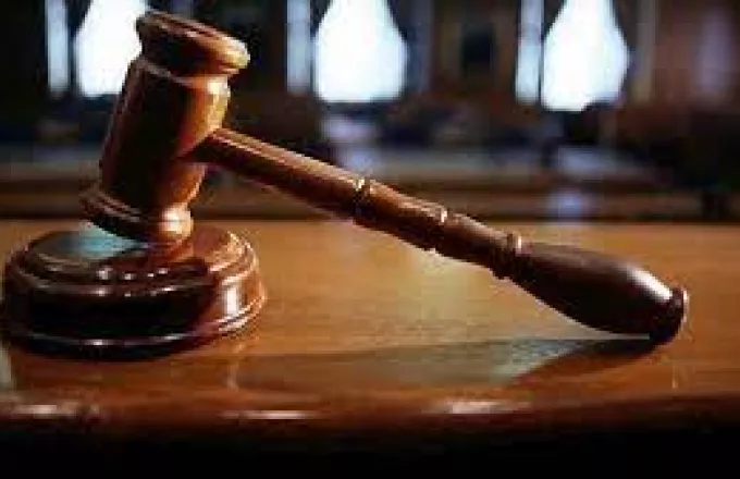 Χρηματική ποινή στον 23χρονο για την κροτίδα στο ΠΑΟΚ – Ολυμπιακός