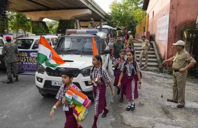 Ινδία: Δασκάλα ζητά από μαθητές να χαστουκίσουν μουσουλμάνο συμμαθητή
