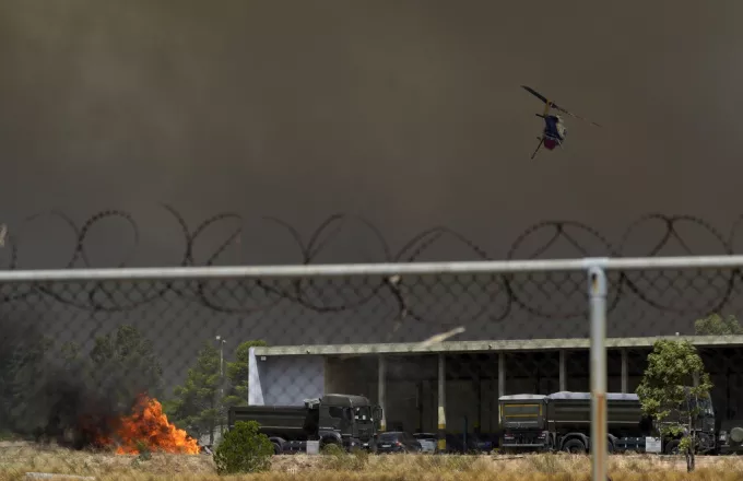 ΓΕΕΘΑ: Το στρατόπεδο «Λοχαγού Καποτά» στις Αχαρνές Αττικής ουδέποτε κινδύνευσε από την πυρκαγιά