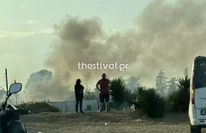 Θεσσαλονίκη: Φωτιά κοντά στην 113 Πτέρυγα Μάχης 