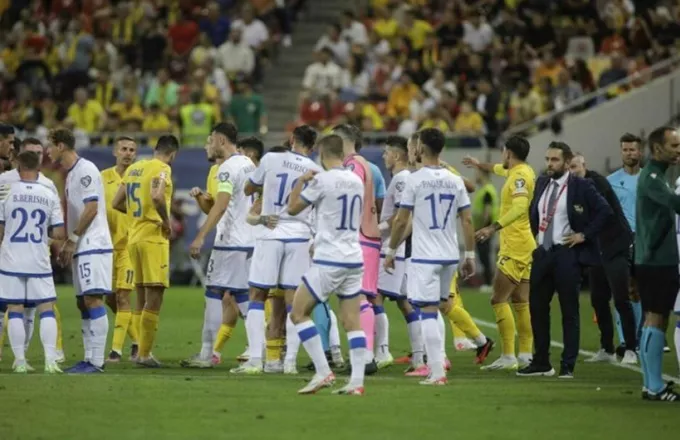 «Καμπάνα» στη Ρουμανία από την UEFA για όσα συνέβησαν με το Κόσοβο